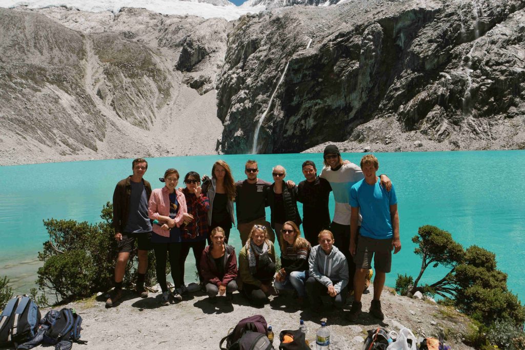 Laguna 69 tour, Peru